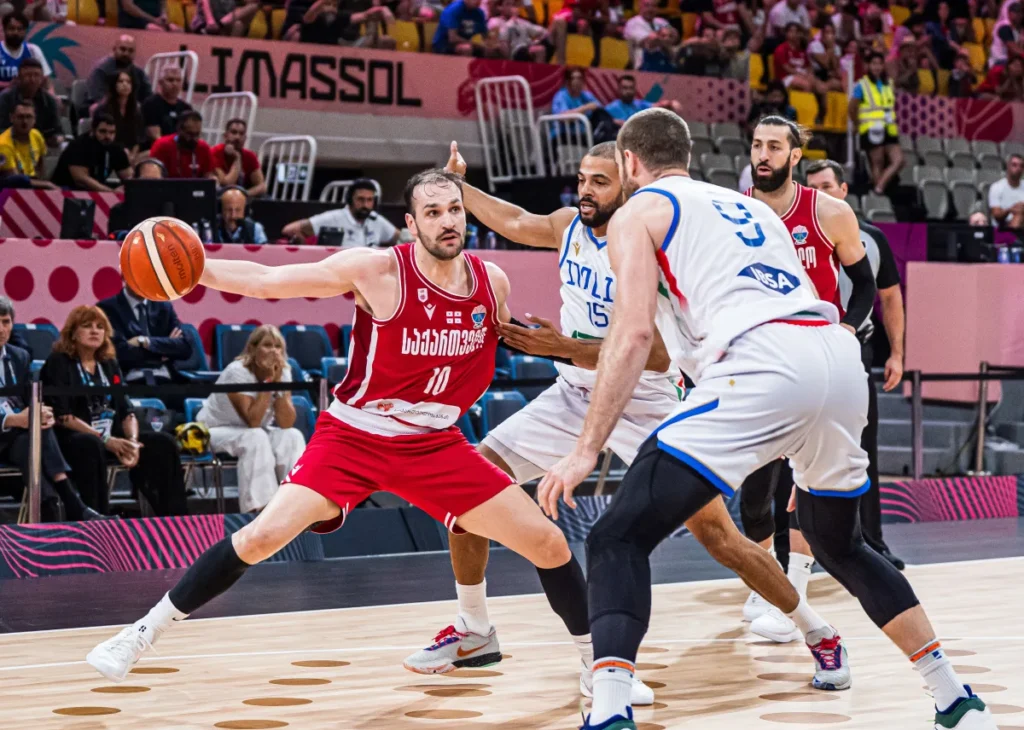 Σανάντζε: «Να είστε σίγουροι, θα γίνει μάχη»