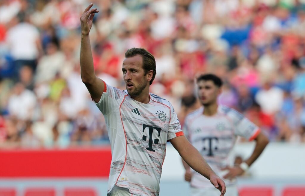 Bundesliga: Απόλυτη η Μπάγερν με χατ-τρικ του Κέιν, απίθανο ρεκόρ από τον Ατουμπόλου