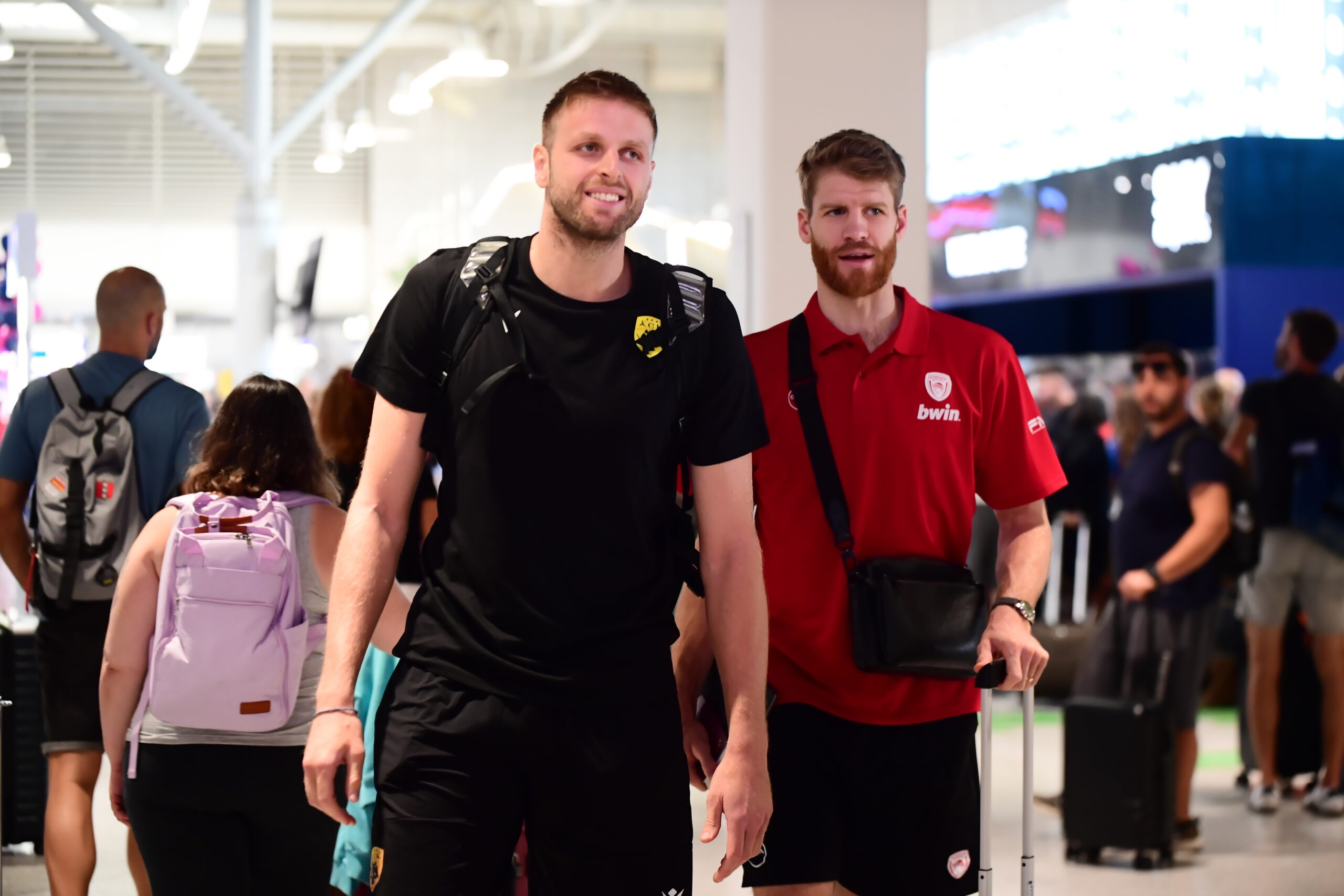 SUPER CUP 2025: ΑΝΑΧΩΡΗΣΗ ΤΩΝ ΟΜΑΔΩΝ ΓΙΑ ΡΟΔΟ © Eurokinissi