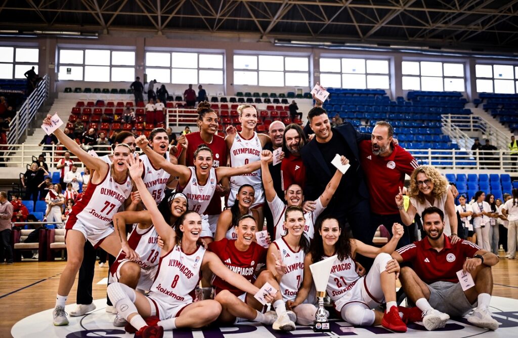 Super Cup Γυναικών: «Ερυθρόλευκος» ο πρώτος τίτλος, «σαρωτική» η Χριστινάκη