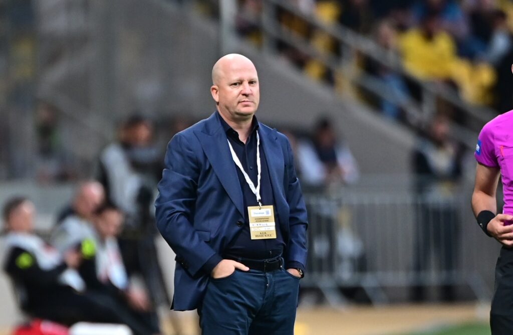 Νίκολιτς: «Ο Μάνταλος είναι θρύλος της ΑΕΚ»