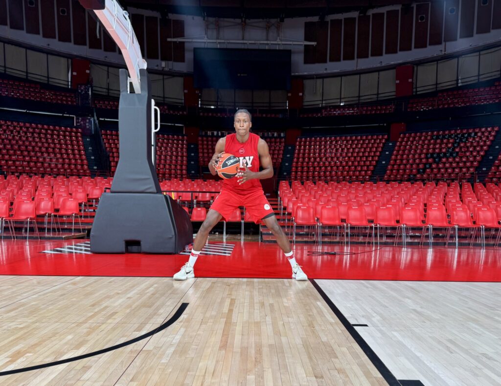 Νιλικίνα: Δεν έχασε χρόνο και μπήκε για ατομική προπόνηση στο ΣΕΦ