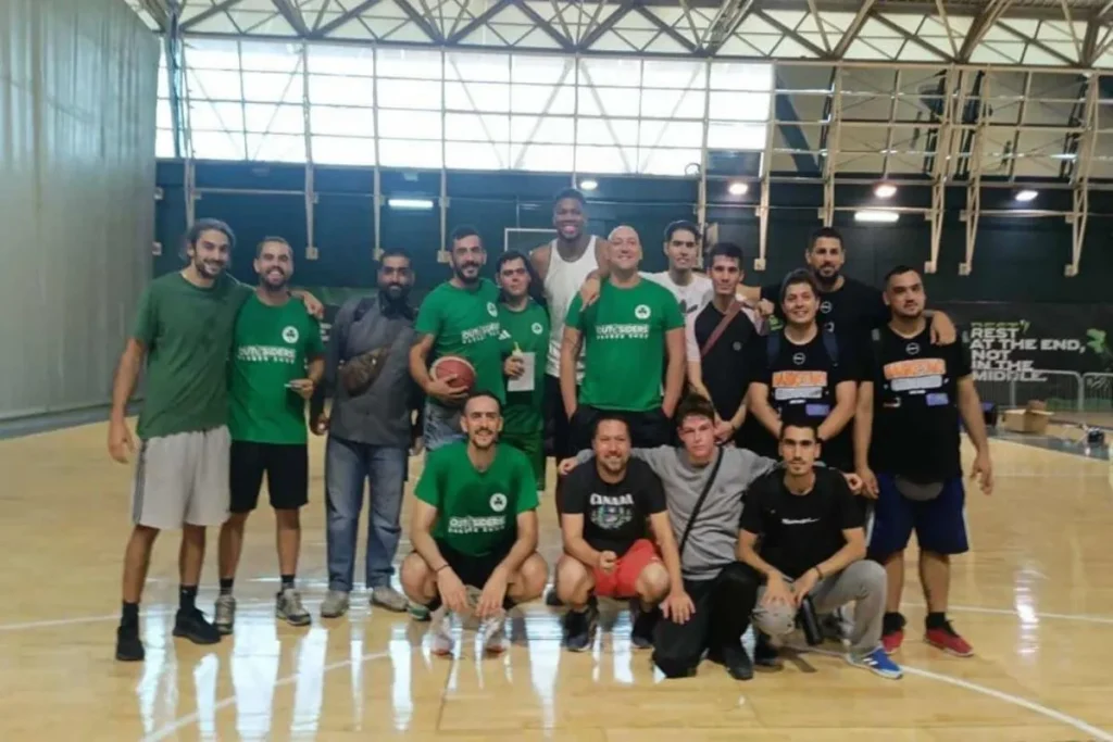 Γιάννης Αντετοκούνμπο: Έκανε έκπληξη στην ομάδα Νοητικής Αναπηρίας του Παναθηναϊκού