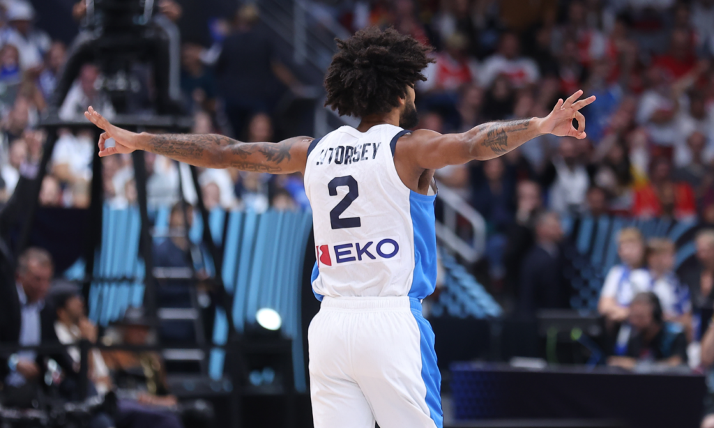 Ντόρσεϊ: «Αυτός ήταν ο στόχος μου πέντε χρόνια τώρα, να κατακτήσω ένα μετάλλιο με τον Γιάννη»