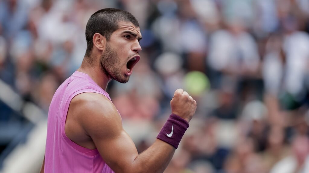 Madre mia…ο Αλκαράθ, δεν έχει χάσει σετ στο US Open και πάει τελικό – Νίκησε με 3-0 (και) τον Τζόκοβιτς