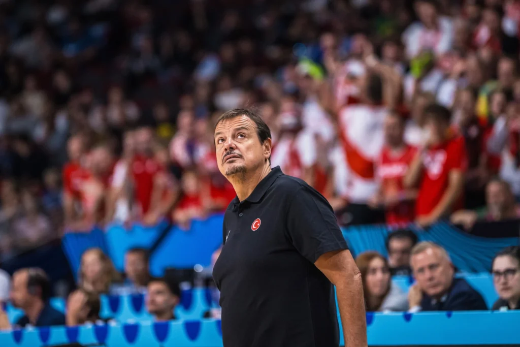 Αταμάν: «Όταν το αντιλήφθηκε η ομοσπονδία το post κατέβηκε και το άτομο που το έκανε απολύθηκε»