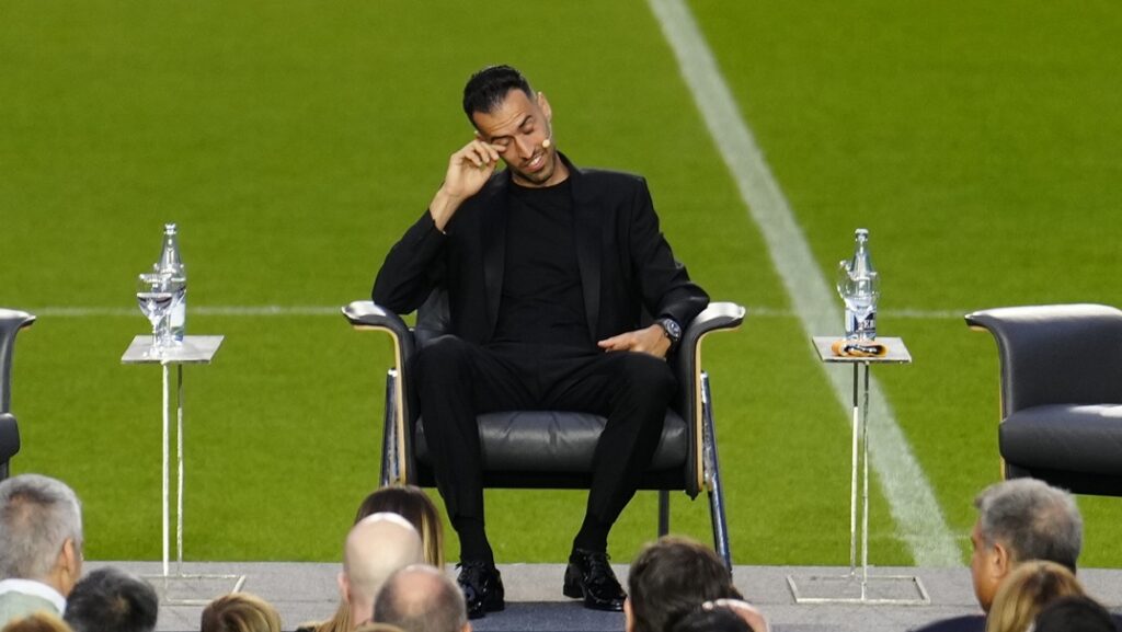 Το αντίο μιας ιδιοφυίας: Ο Σέρχιο Μπουσκέτς «κρεμάει» τα παπούτσια του