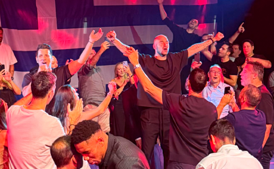 Εθνική Ελλάδας: Στα μπουζούκια γιόρτασαν οι διεθνείς το χάλκινο μετάλλιο