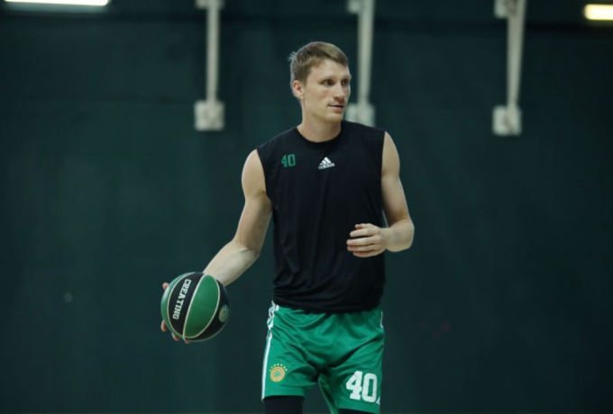 Γκριγκόνις: «Έδωσα μεγάλη μάχη! Ανυπομονώ να παίξω αγώνες»