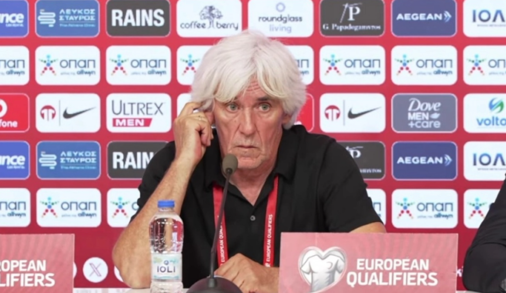 Σεισμός στην Εύβοια: Βίντεο από τη δόνηση των 5,2 Ρίχτερ στη συνέντευξη Τύπου του Γιοβάνοβιτς