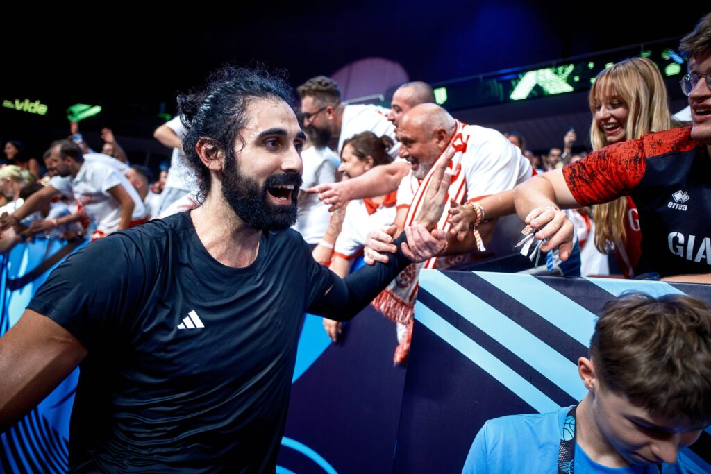 Eurobasket 2025: Μπιτάντζε μετά την μεγάλη πρόκριση κόντρα στη Γαλλία, «Ευχαριστούμε Ελλάδα»