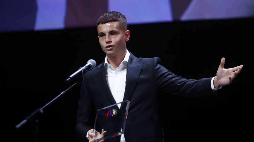 Καλύτερος νέος παίκτης από τον ΠΣΑΠΠ ο συγκινημένος Χρήστος Μουζακίτης