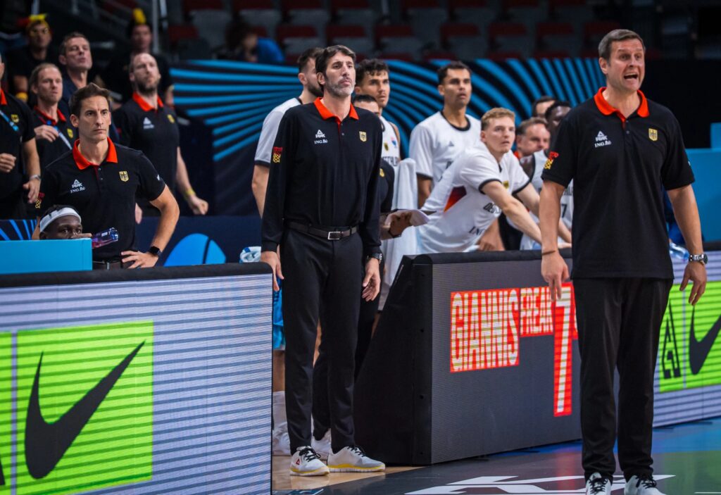 Μουμπρού: «Έχω παγκρεατίτιδα, τρέφω το μεγαλύτερο σεβασμό για τον Ιμπραχίματζιτς»