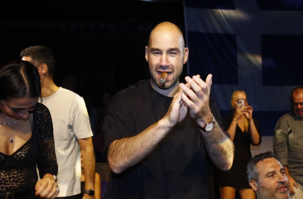 Εθνική Ελλάδας: Ο Σπανούλης άναψε πούρο για να γιορτάσει την επιτυχία