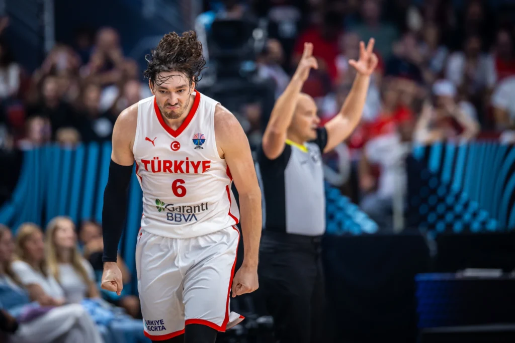 Eurobasket 2025: Εκτός προπόνησης ο Οσμάν – Αγώνας δρόμου για να αγωνιστεί την Παρασκευή