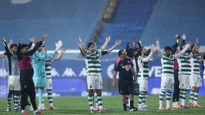 Νίκη πρωτιάς για την Σπόρτινγκ – Βασικός ο Βαγιαννίδης, αλλαγή ο Ιωαννίδης