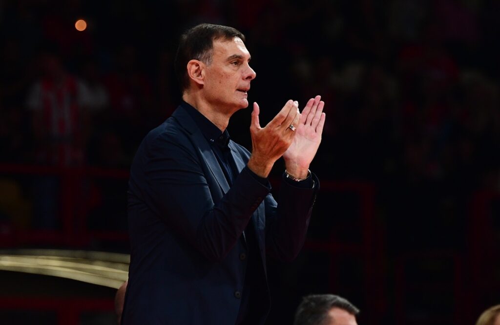 Μπαρτζώκας: «Ήμασταν συμπαγείς αμυντικά, είχαμε υπομονή στην επίθεση»