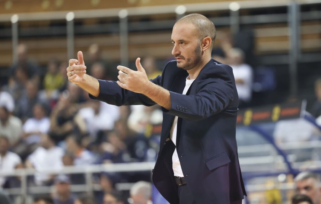 Τέλος από τον Άρη ο Καράιτσιτς!