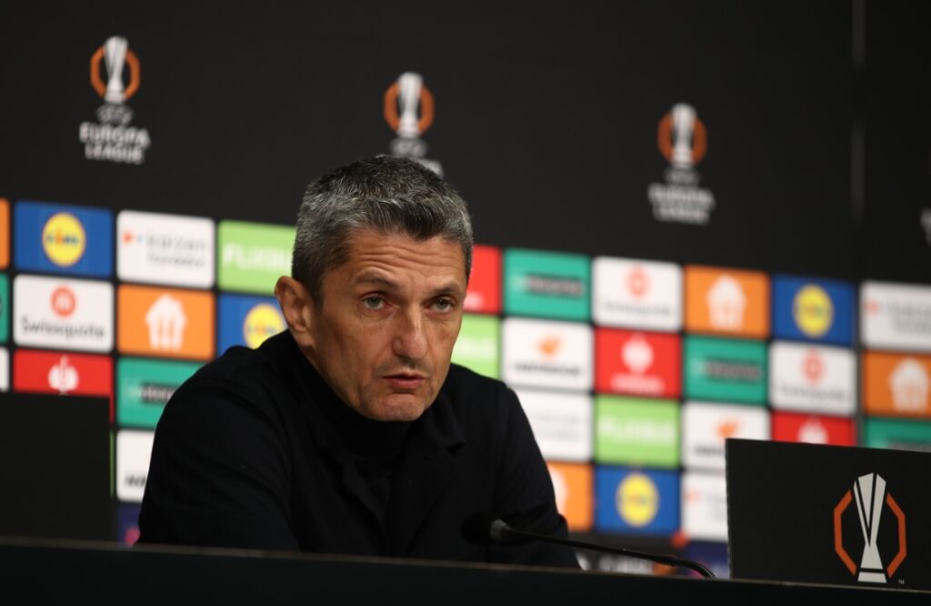 Λουτσέσκου: «Το παιχνίδι είναι πολύ δύσκολο για εμάς»