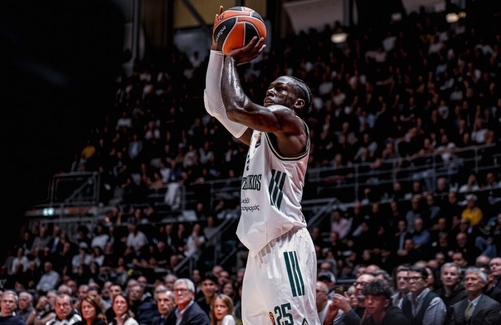 Nαν: Εξηγεί πως έβαλε το buzzer beater κόντρα στην Μπασκόνια