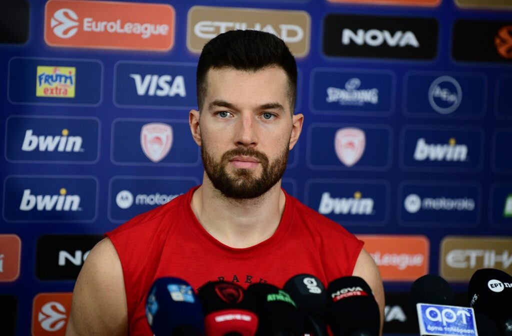 Πίτερς: «Είναι ακόμη νωρίς στη σεζόν και προσπαθούμε να βρούμε τον ρυθμό μας»