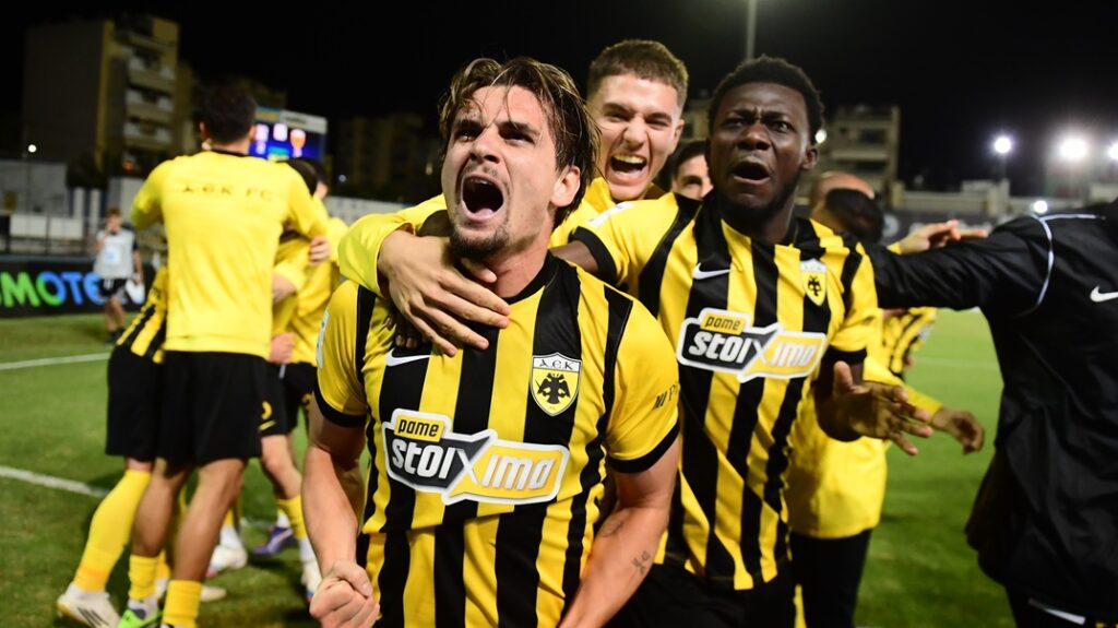 Super League: Στο ρετιρέ η ΑΕΚ και 4άδα ο φοβερός Λεβαδειακός – Η βαθμολογία