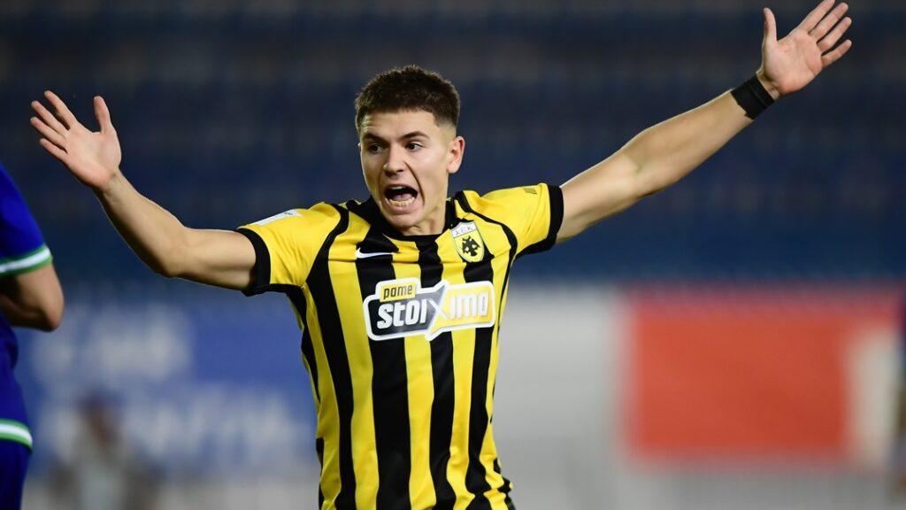 Καλοσκάμης: «Κόντρα σε όλους»