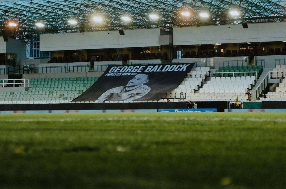 Τα συγκινητικά πανό του Παναθηναϊκού στην Λεωφόρο για τον Τζορτζ Μπάλντοκ