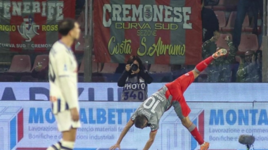 Βάρντι: Έβαλε το πρώτο του γκολ στην Ιταλία και έκανε ανάποδη κωλοτούμπα για να το πανηγυρίσει