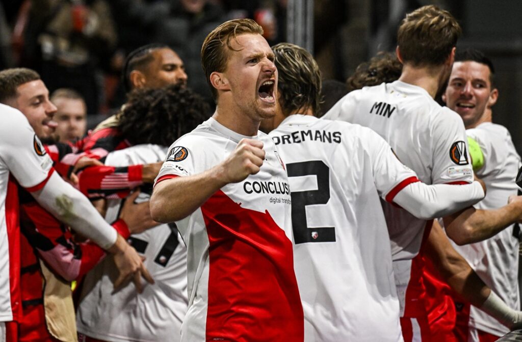 Europa League: «Τρένο» προς τα νοκ άουτ η Μίντιλαντ