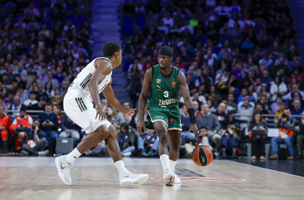 Euroleague (12η αγ.): Tον χαβά της η Χάποελ, πήρε το θρίλερ η Βασίλισσα