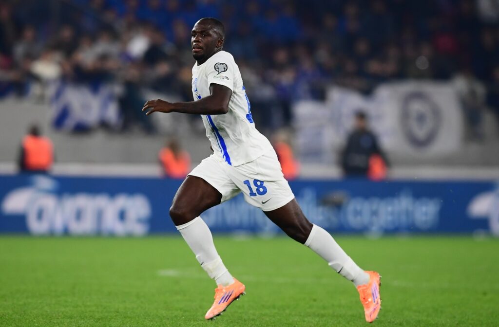 To συγκινητικό μήνυμα του Τεττέη για το ντεμπούτο με την Εθνική: «Μαμά, τα καταφέραμε»