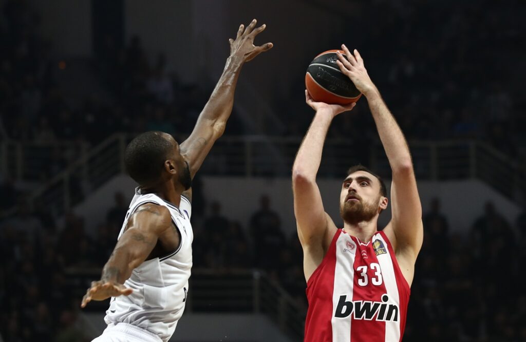 ΠΑΟΚ-Ολυμπιακός 81-92: Ερυθρόλευκος περίπατος στην Πυλαία