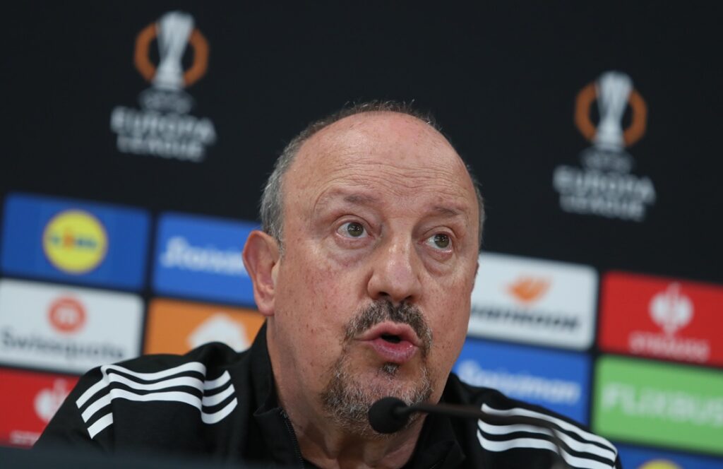 Μπενίτεθ: «Παιχνίδι με παιχνίδι, νίκη με νίκη γίνονται πιο εύκολα τα πράγματα»