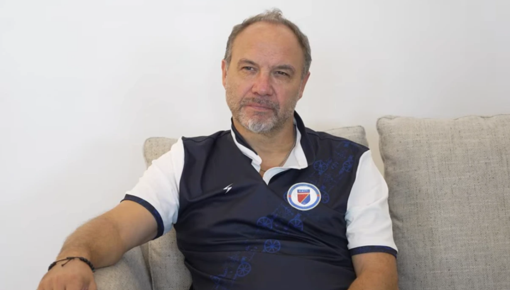 Μουντιάλ 2026: Ο προπονητής της Αϊτής δεν έχει πατήσει ποτέ το πόδι του στην χώρα