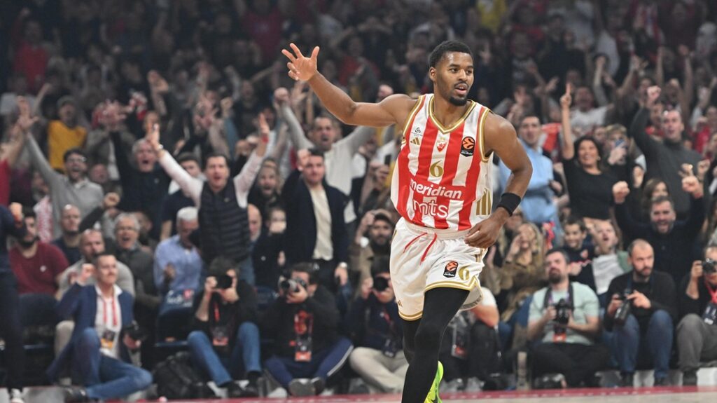 Ο Μπαρτζώκας αποκάλυψε το παρασκήνιο με τον Τζάρεντ Μπάτλερ