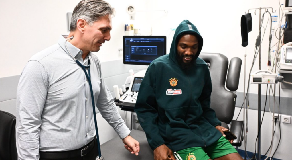 Παναθηναϊκός: Οι ιατρικές εξετάσεις του Κένεθ Φαρίντ μετά την άφιξή του στην Αθήνα