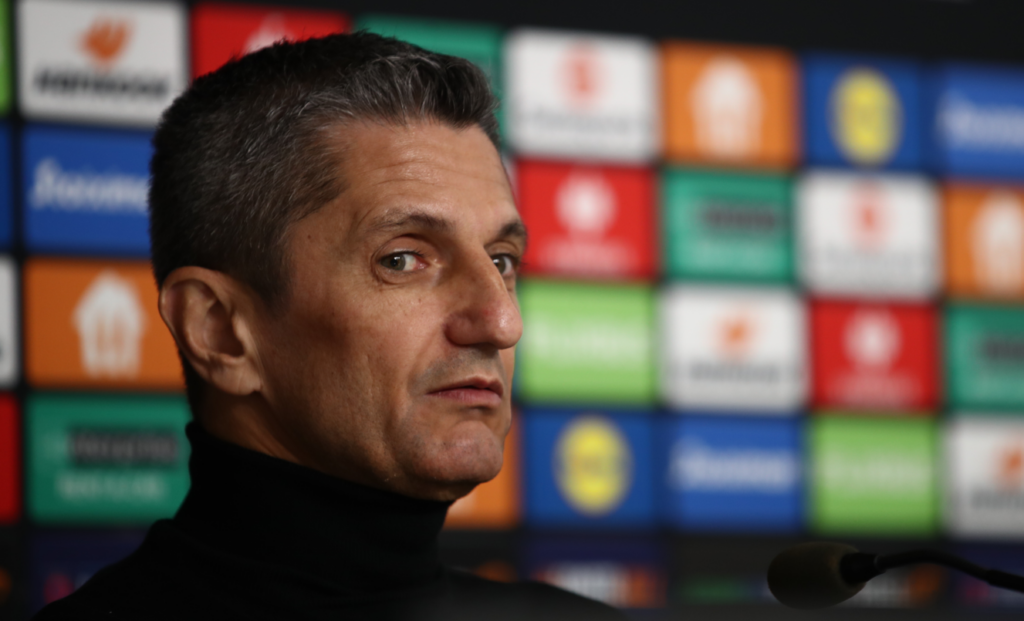 Λουτσέσκου: «Το παιχνίδι έγινε πιο εύκολο γιατί ο αντίπαλος έμεινε με 10 παίκτες»