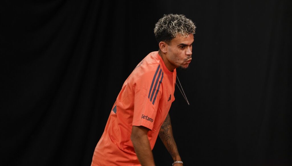 «Καμπάνα» τριών αγωνιστικών στον Λουίς Ντίαζ της Μπάγερν Μονάχου