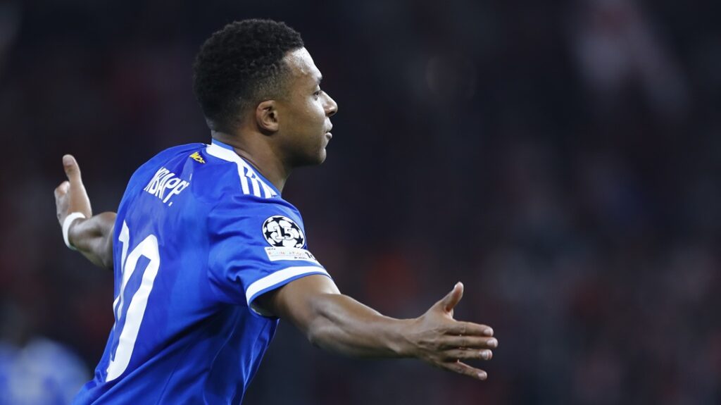 Κιλιάν Εμπαπέ: Το απίστευτο ρεκόρ του Ρονάλντο που κυνηγά ο Γάλλος