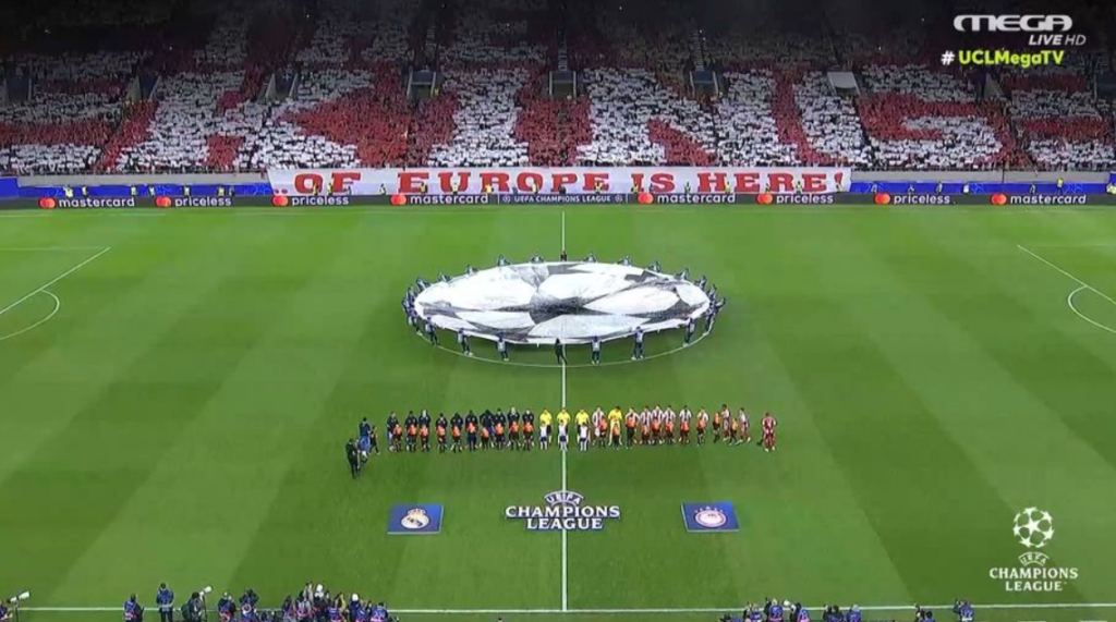 «Ο Βασιλιάς της Ευρώπης είναι εδώ» – Εντυπωσιακό κορεό του Ολυμπιακό στην αναμέτρηση με τη Ρεάλ