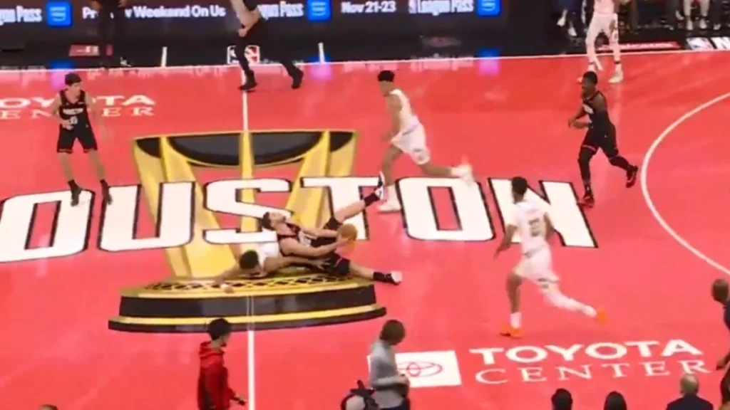 Tι έκανε ο άνθρωπος: Αδιανόητη no look πάσα ο Σενγκούν (+vid)