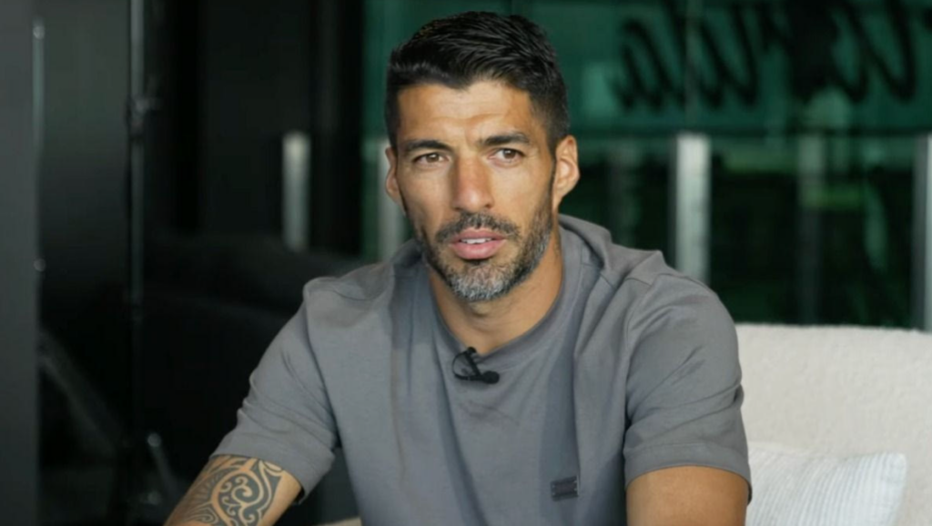 Λουίς Σουάρες: «Μεγάλωσα παλεύοντας για ένα πιάτο φαγητό, καθάριζα αυτοκίνητα και πουλούσα τηλεκάρτες»