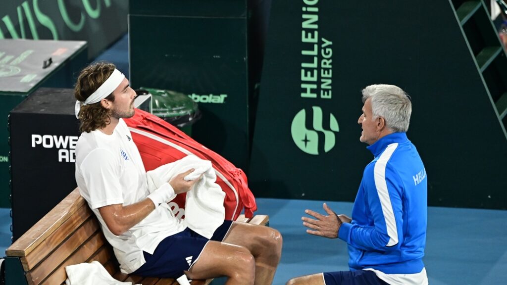 Ο Απόστολος Τσιτσιπάς υποστήριξε ότι εκείνος οδηγούσε με 213 χλμ. την Lotus