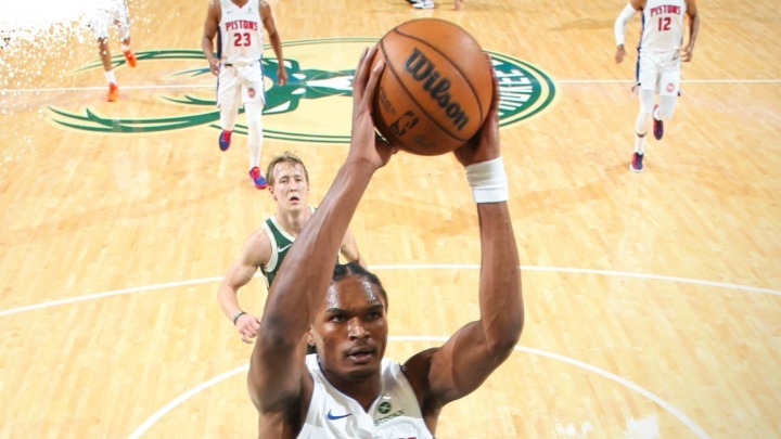 Τι κάνουν οι Πίστονς – Δωδέκατη σερί νίκη για το Ντιτρόιτ, υπέταξε τους Μπακς χωρίς τον Γιάννη