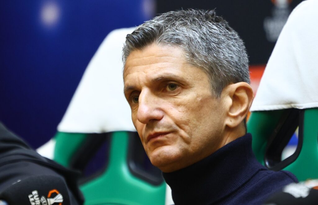 Λουτσέσκου: «Δεν είναι σωστό να κάνουμε υπολογισμούς, ξέρω τα πάντα για τη Λουντογκόρετς»