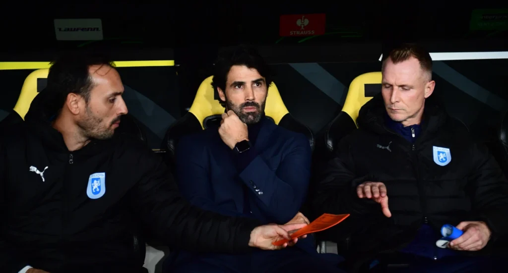 «Αιχμές» για τη διαιτησία από τον προπονητή της Κραϊόβα: «Δεν μπορώ να το εξηγήσω, ήταν άδικο το αποτέλεσμα»