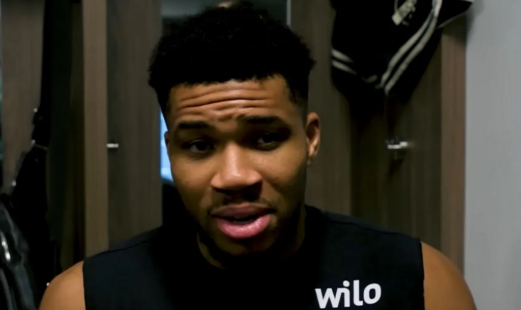 Αντετοκούνμπο: «Μισώ να παίζω τόσο λίγο, αλλά έτσι έχει η κατάσταση αυτή τη στιγμή»