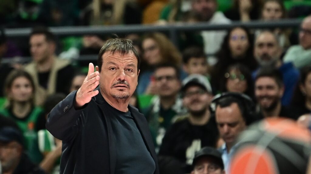 Αταμάν: «Συγχαρητήρια στον Ρογκαβόπουλο – Θα φανεί με την Αρμάνι αν επιστρέψαμε»