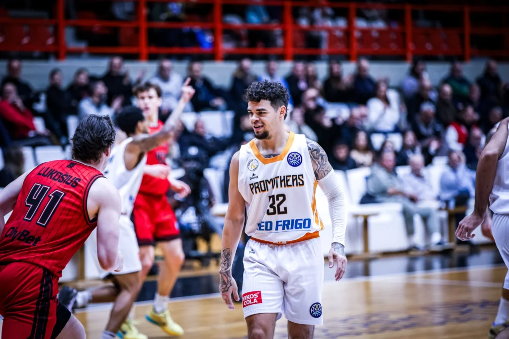 Ανατροπή και πρόκριση στα Play In για τον Προμηθέα